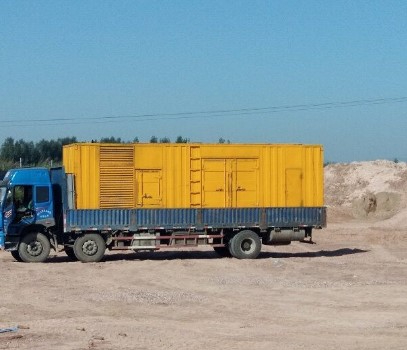 西峰海拔3000m以上地区的变压器外绝缘距离应如何确定？